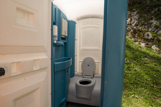 Types of Portable Toilets We Offer in Red Bank, TN